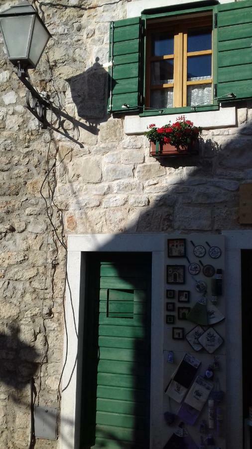 Apartments Mime - Small House Vodice Exterior photo