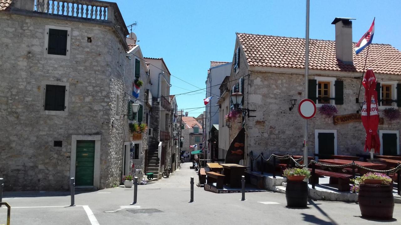 Apartments Mime - Small House Vodice Exterior photo